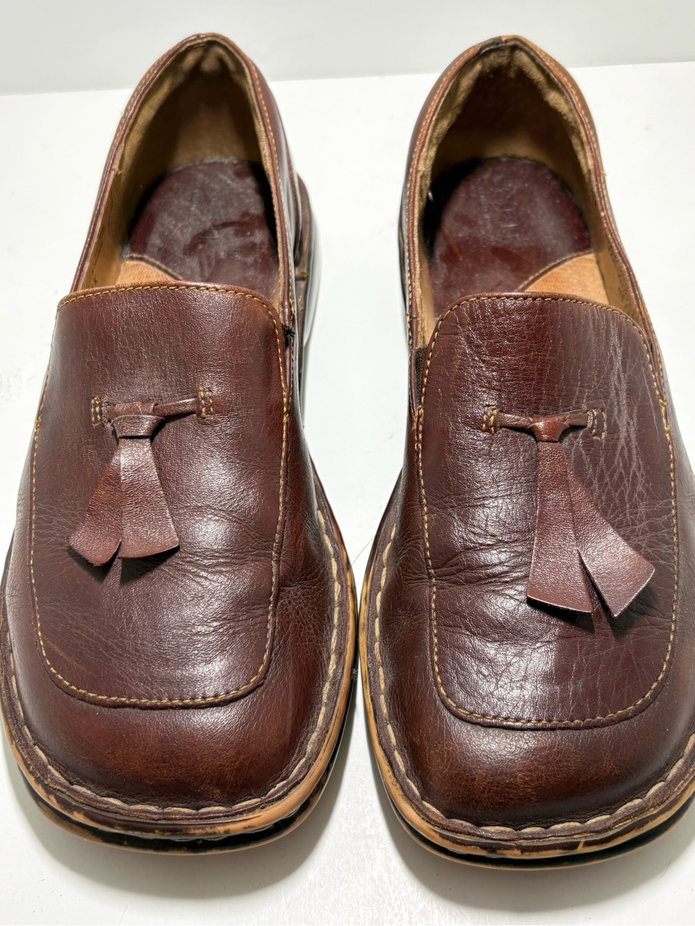 Born Handcrafted women’s brown, leather Kiltie tassel loafers size 7 shoes